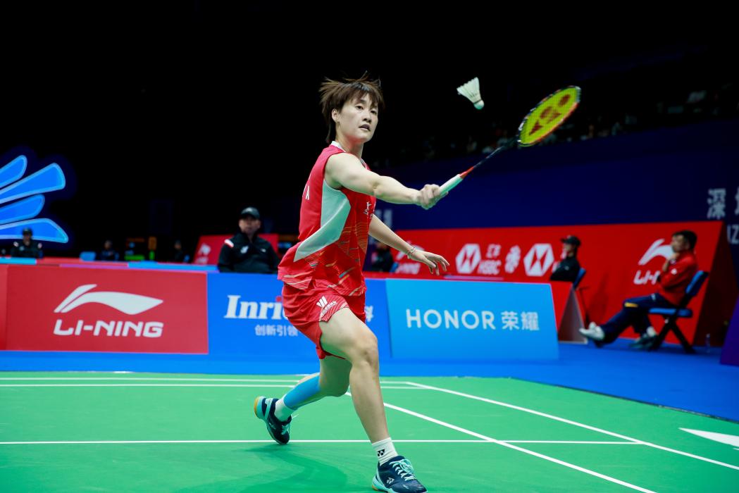 人的阵容中 人的阵容中