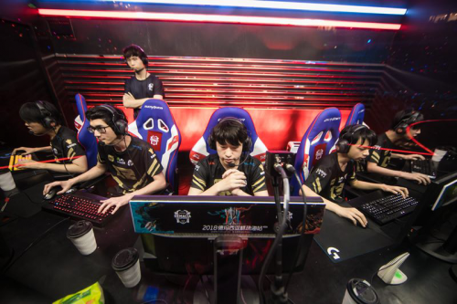 出场时间保 出场时间保